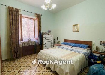 Camera da letto - Casa indipendente via Case Sparse frazione Villa Passo, Civitella del Tronto - foto 22