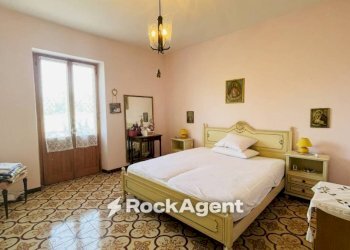 Camera da letto - Casa indipendente via Case Sparse frazione Villa Passo, Civitella del Tronto - foto 23