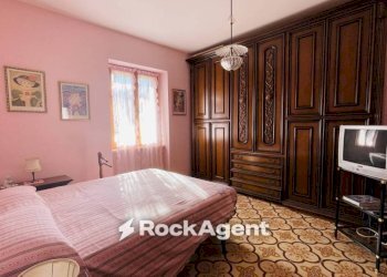 Camera da letto - Casa indipendente via Case Sparse frazione Villa Passo, Civitella del Tronto - foto 29