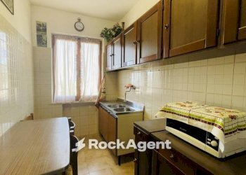 Cucina - Casa indipendente via Case Sparse frazione Villa Passo, Civitella del Tronto - foto 30