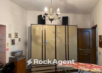 Camera da letto - Independent house corso Giuseppe Mazzini, 71, Torre De' Passeri - photo 27