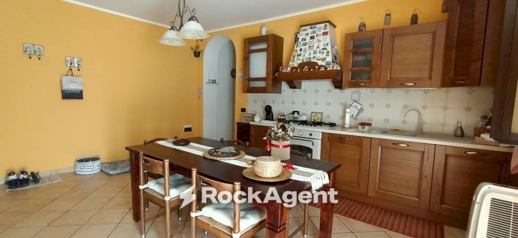 Cucina - Trilocale corso Italia, 38, Mede - foto 3