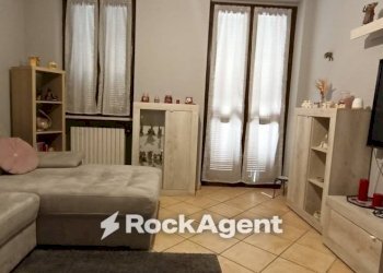 Camera da letto - Trilocale corso Italia, 38, Mede - foto 5