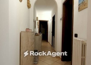 Corridoio - Trilocale corso Italia, 38, Mede - foto 8