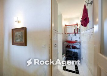 Corridoio - Casa indipendente via Martiri di Belfiore, 25, Fivizzano - foto 22