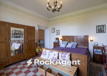Camera da letto - Casa indipendente via Martiri di Belfiore, 25, Fivizzano - foto 27