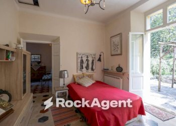 Camera da letto - Casa indipendente via Martiri di Belfiore, 25, Fivizzano - foto 29