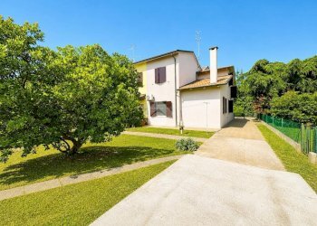 Porzione di casa Via Madonna, Ravenna (zona Sant'Alberto) - foto 6