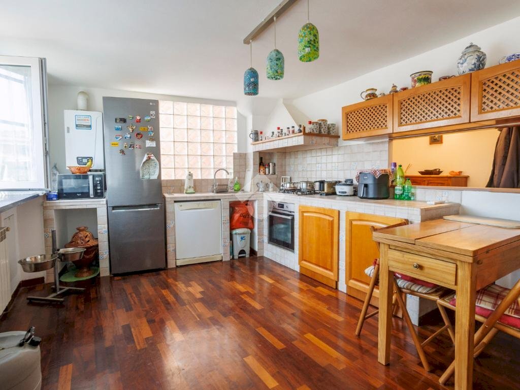 Appartamento Via montaldo, Genova (zona Marassi) - foto 1