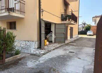 Trilocale Via Antonio Dolcetti, Ferrara (zona Pontelagoscuro) - foto 35