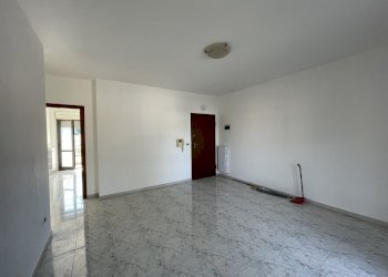 soggiorno - Appartamento Via Nino Bixio 7, Manoppello - foto 5