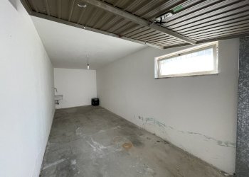 garage - Appartamento Via Nino Bixio 7, Manoppello - foto 19