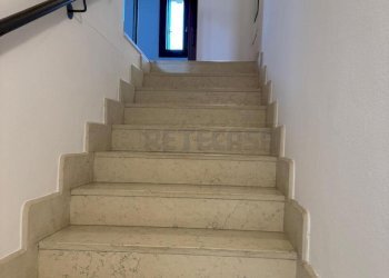 Particolare scala 2 - Three-room apartment Marostica - photo 8
