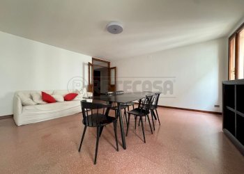 11.jpeg - Three-room apartment Via Menarola 22, Bassano del Grappa - photo 12