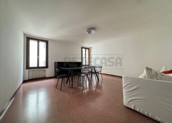 12.jpeg - Three-room apartment Via Menarola 22, Bassano del Grappa - photo 13