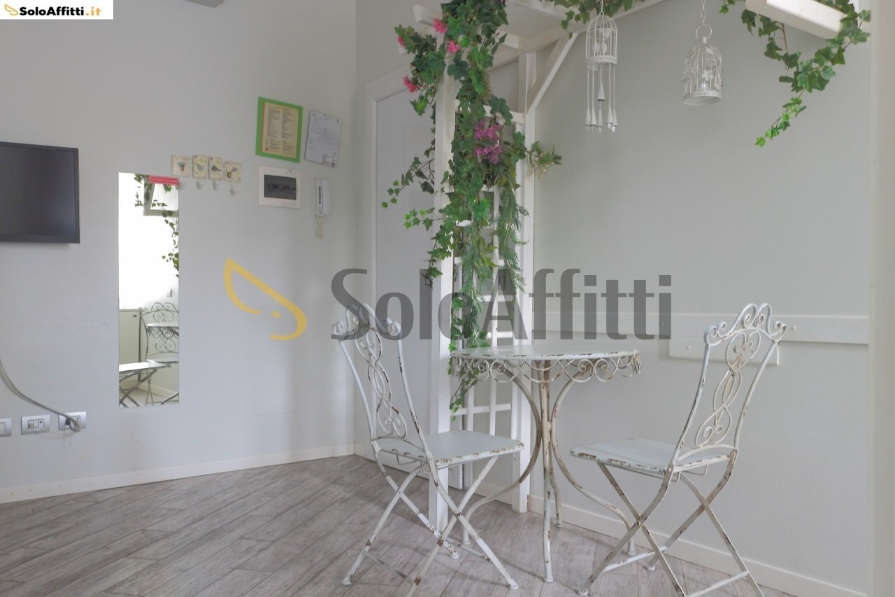 open space - One-room apartment Via Giuseppe Garibaldi 116, Nova Milanese - photo 1