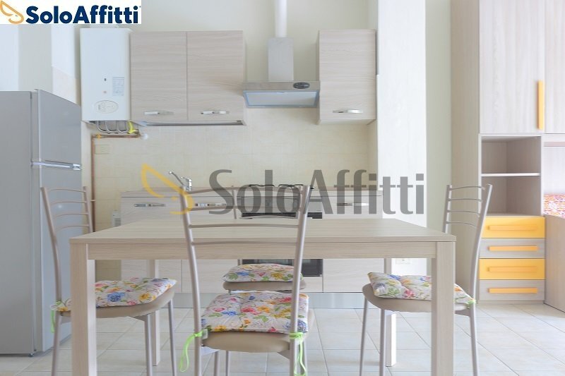 parete cucina - Appartamento Via Garibaldi 111, Desio - foto 1