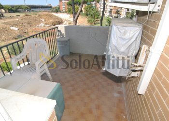 BALCONE (TRA CAMERA E SALA) - Appartamento Via dei Pensieri 5b, Livorno - foto 14