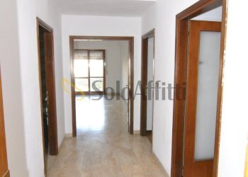 INGRESSO - Appartamento Viale Francesco Petrarca 113, Livorno - foto 1