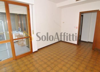 CAMERA MATRIMONIALE 1 - Appartamento Viale Francesco Petrarca 113, Livorno - foto 11