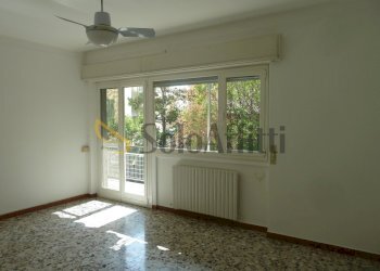 Soggiorno - Appartamento Vicolo San Lazzaro 16, Sanremo - foto 1