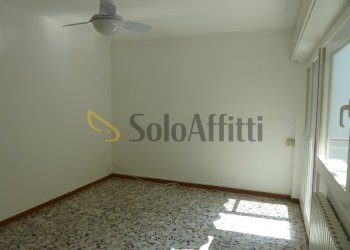 Soggiorno - Appartamento Vicolo San Lazzaro 16, Sanremo - foto 2