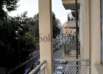 BALCONE - Bilocale Via Borgosesia 38 BIS, Torino (zona Parella) - foto 9