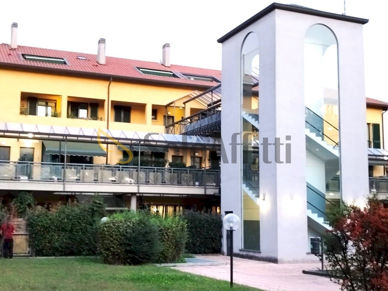 foto provvisorie-Parco interno condominio - Trilocale Viale J.F Kennedy 15, Garbagnate Milanese - foto 2