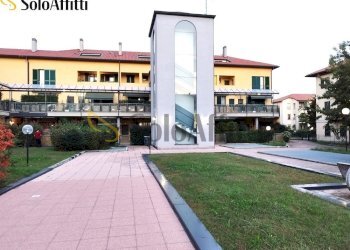 foto provvisorie-Parco interno condominio - Three-room apartment Viale J.F Kennedy 15, Garbagnate Milanese - photo 1