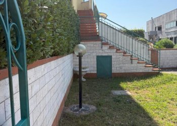 f5e8eb3c-0f8b-4fa9-871a-96aab7d84803 - Villa a Schiera Via Larga 37, Luni - foto 4