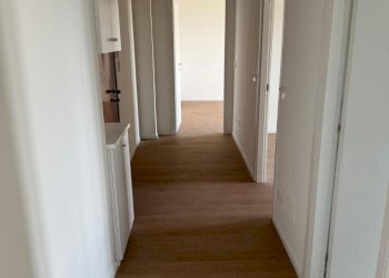 3 - Four-room apartment Via Monte Ceneri, Milano - photo 9