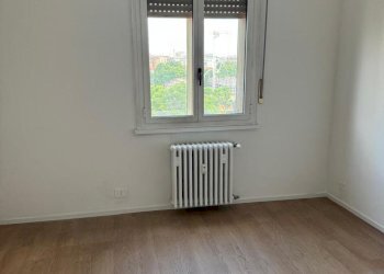 10 - Four-room apartment Via Monte Ceneri, Milano - photo 16