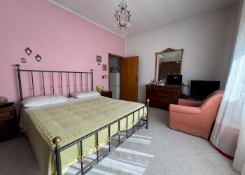 camera matrimoniale piano primo - Independent house Via della Maternità 63, Novafeltria - photo 14