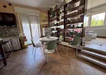 soggiorno piano terra - Independent house Via della Maternità 63, Novafeltria - photo 24