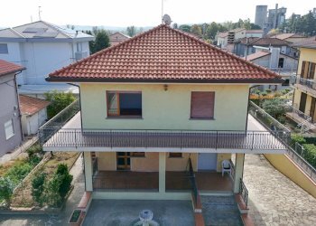 DJI_20251009102552_0008_D.jpg - Independent house Via Riccione, Santarcangelo di Romagna - photo 2