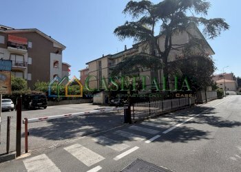 cortile - Three-room apartment Strada Cappelletta I 1, Ceriale - photo 15