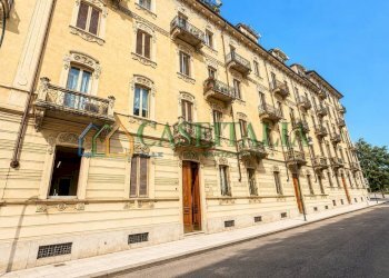 facciata - Four-room apartment Via Vincenzo Vela 40, Torino (neighborhood Crocetta) - photo 1