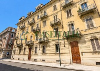facciata - Four-room apartment Via Vincenzo Vela 40, Torino (neighborhood Crocetta) - photo 2