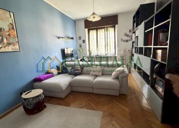 soggiorno - Three-room apartment Via Urbino, Rivoli - photo 1
