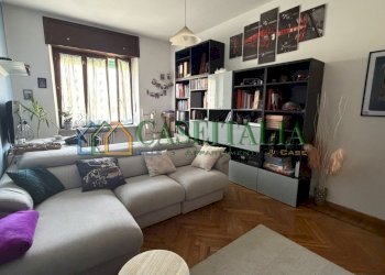 soggiorno - Three-room apartment Via Urbino, Rivoli - photo 3