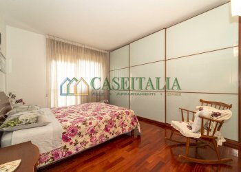 CAMERA DA LETTO - Quadrilocale Corso Carlo e Nello Rosselli 180, Torino (zona San Paolo) - foto 17