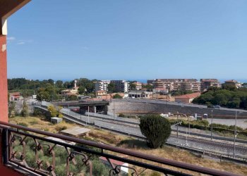 Immagine WhatsApp 2025-08-07 ore 14.27.40_46af3272 - Two-room apartment Via Porta di Provenza 10, Ventimiglia - photo 4