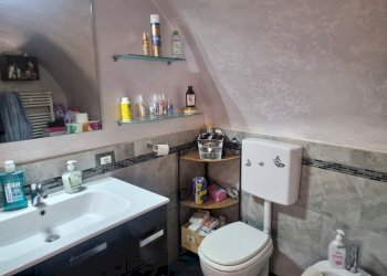 8.jpg - Three-room apartment Via Cavour 12, Olivetta San Michele - photo 8