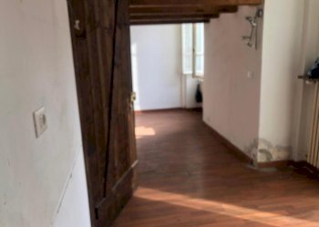 3 - Bilocale Via Ernesto Chiappori 22, Ventimiglia - foto 1