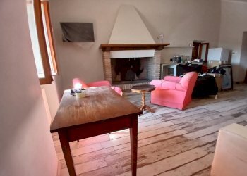 4bf163d9-8ade-49e4-8b17-f709f432f56c - Portion of a house Via Cavour, Amelia - photo 1