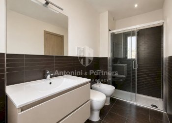 casale-le-olive-todi-umbria-bagno-con-doccia - Casale Via di Mezzo Muro, Todi - foto 28