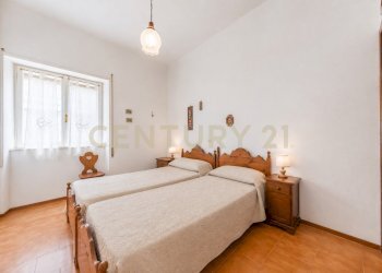 camera doppia adesso - Villa Via delle Begonie 38, Anzio - foto 16