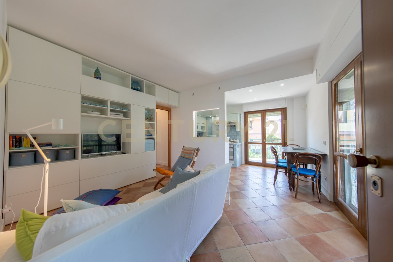 08 - Two-room apartment Via Circeo 16, Anzio - photo 1