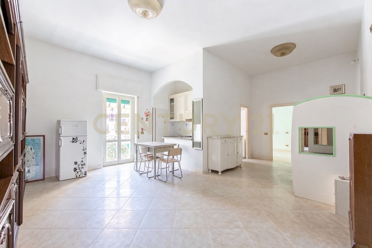 hf_20260801_100957_4e01562f-4c2b-4530-ad88-c4631f1 - Four-room apartment Via del Mare 37, Ladispoli - photo 2