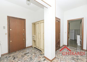 1.1 INGRESSO.jpg - Appartamento VIA GIOVANNI BATTISTA TORRE  17, Genova (zona Sestri Ponente) - foto 3